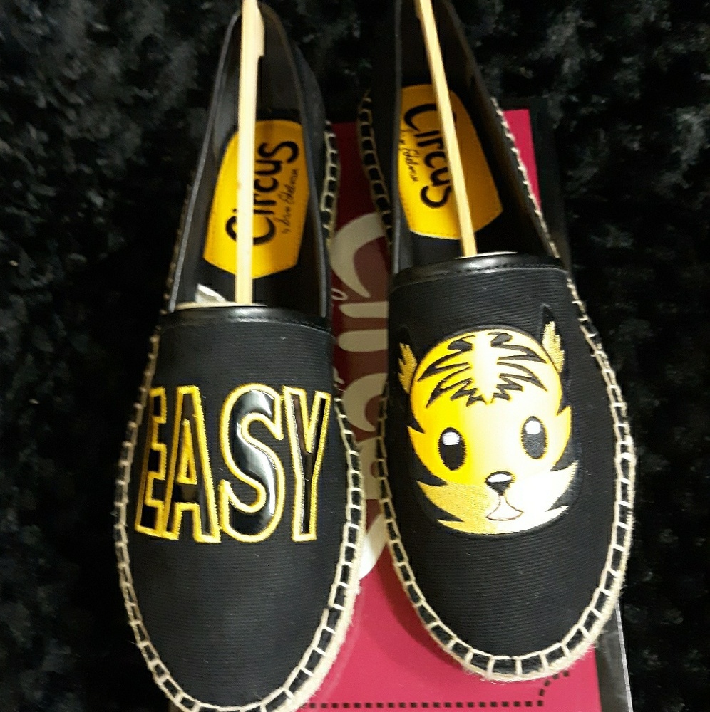 NEW Circus Shoes